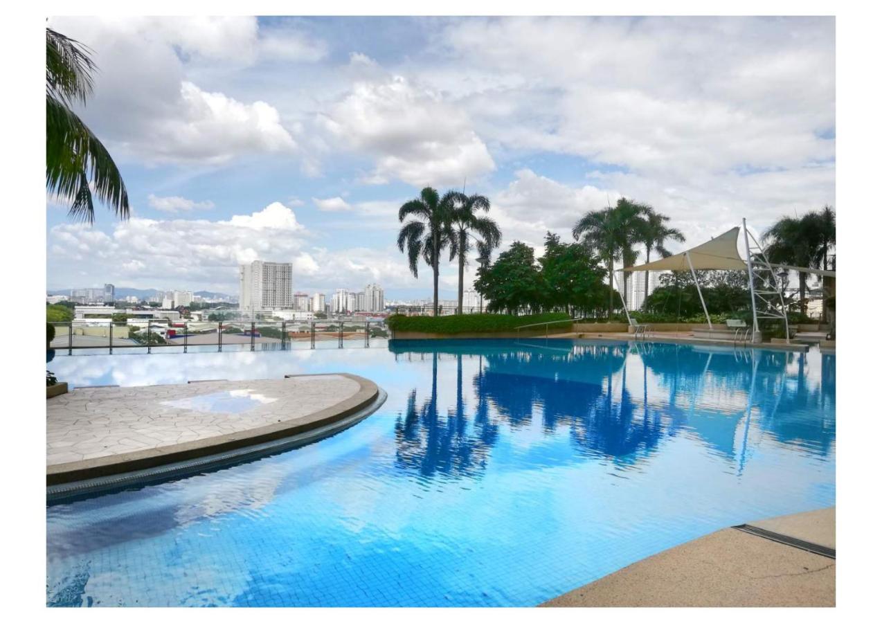 Subang City Residence, 8-9 Pax With Balcony, Walking Distance To Summit, 5Min To Sunway Субанг Джая Екстериор снимка