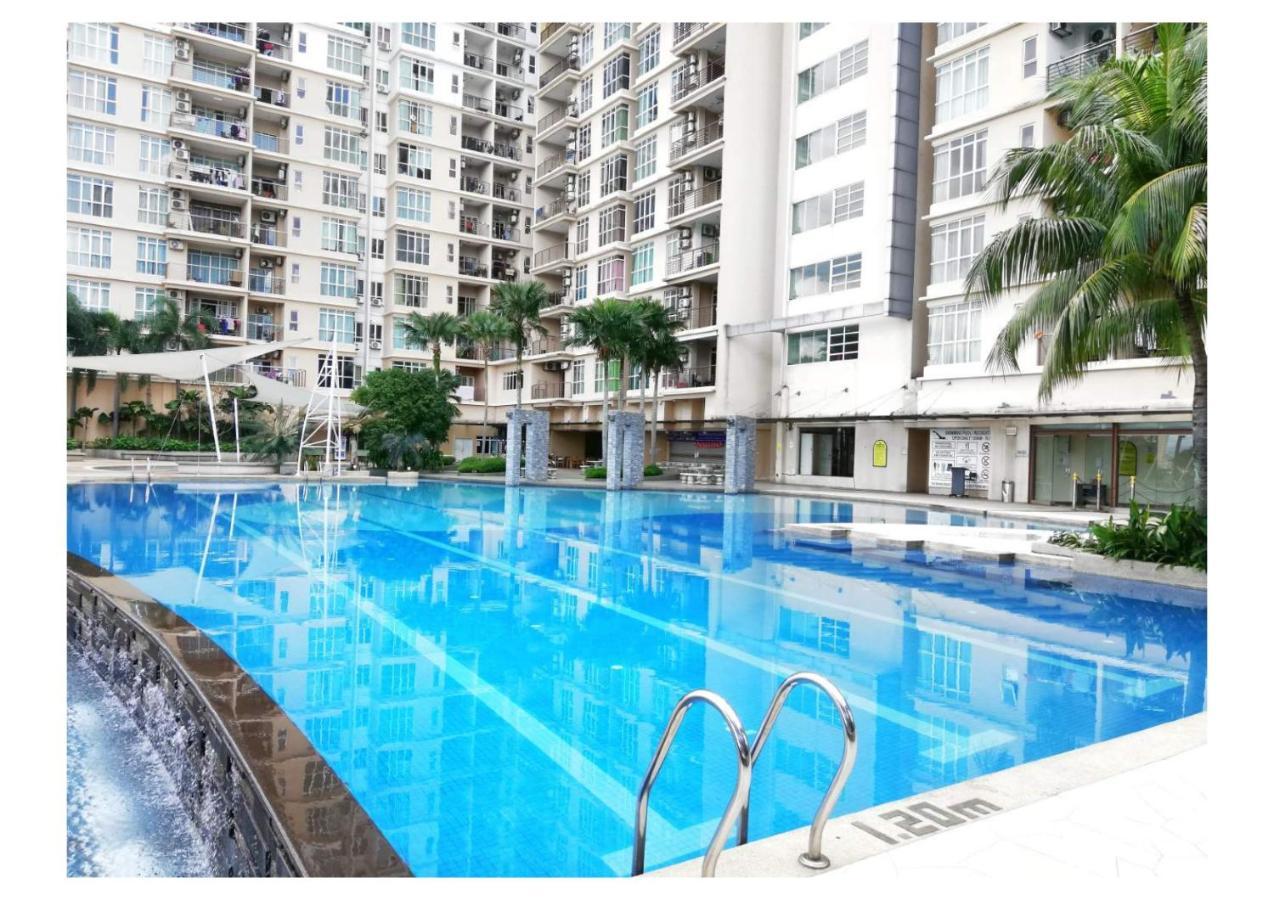Subang City Residence, 8-9 Pax With Balcony, Walking Distance To Summit, 5Min To Sunway Субанг Джая Екстериор снимка